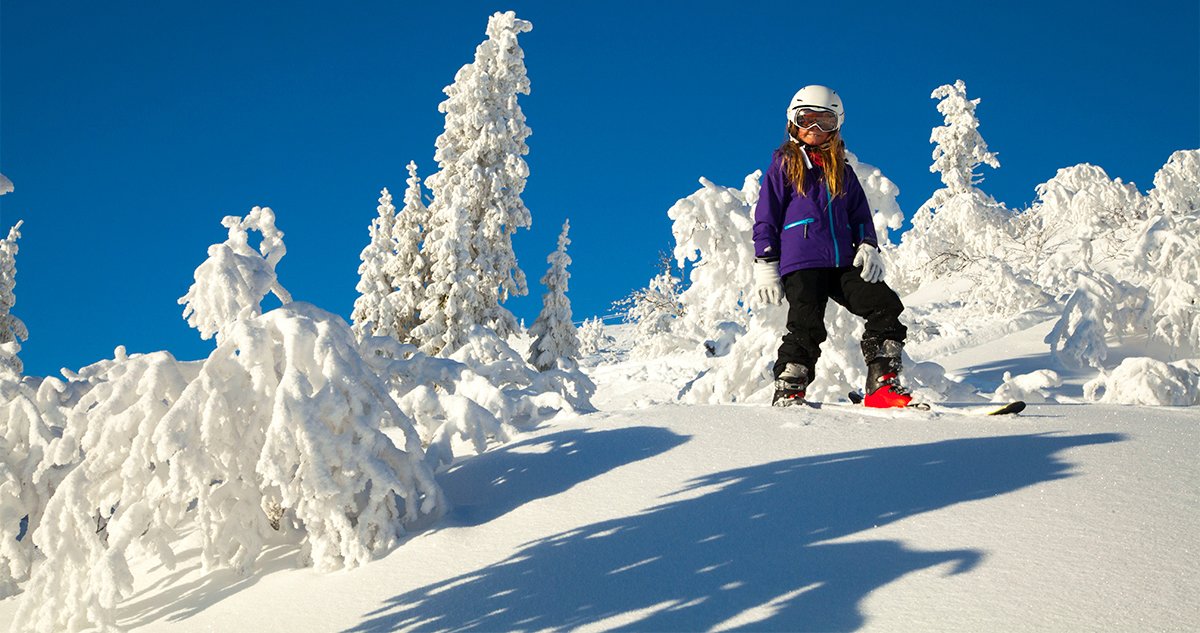 Aktiviser barna i helgene: Det er skibakker for både store og små på Høgevarde Fjellpark.